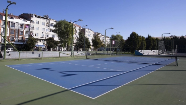 Zeytinburnu Çırpıcı Parkı Tenis Kortu